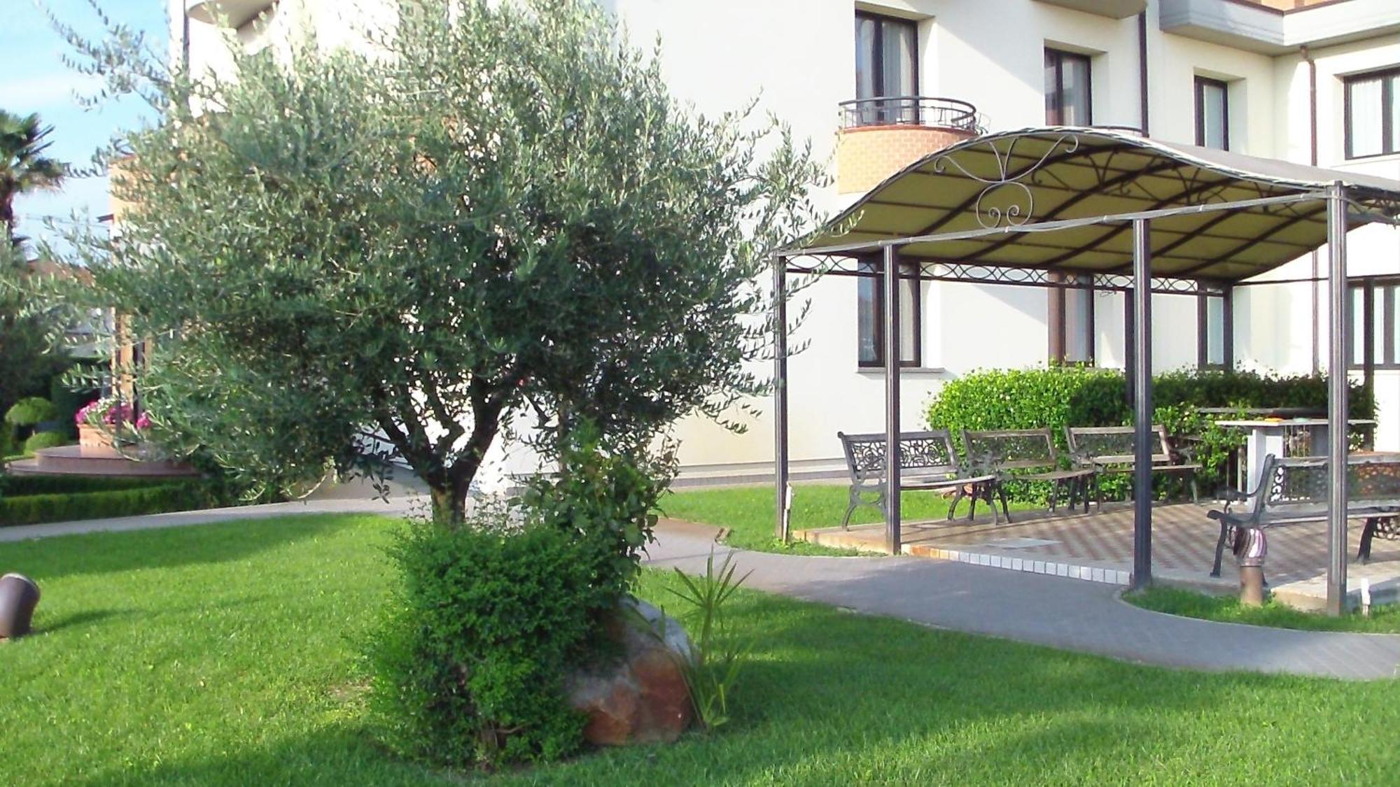 Hotel Da Vito Campagna Lupia Exteriör bild