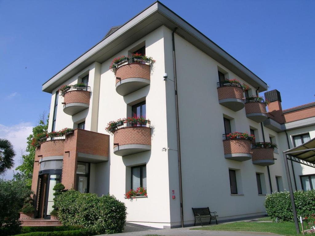 Hotel Da Vito Campagna Lupia Exteriör bild