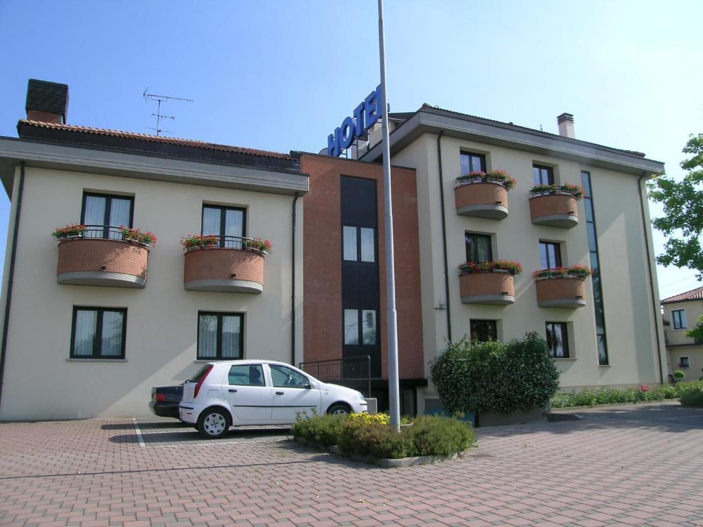 Hotel Da Vito Campagna Lupia Exteriör bild