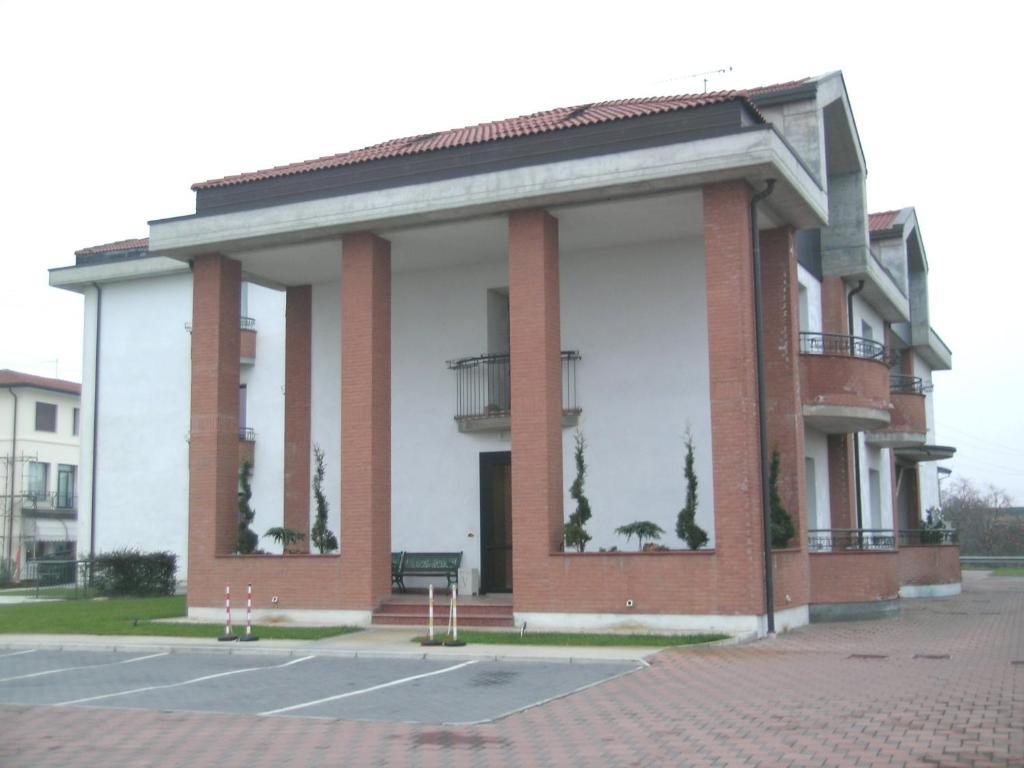 Hotel Da Vito Campagna Lupia Exteriör bild