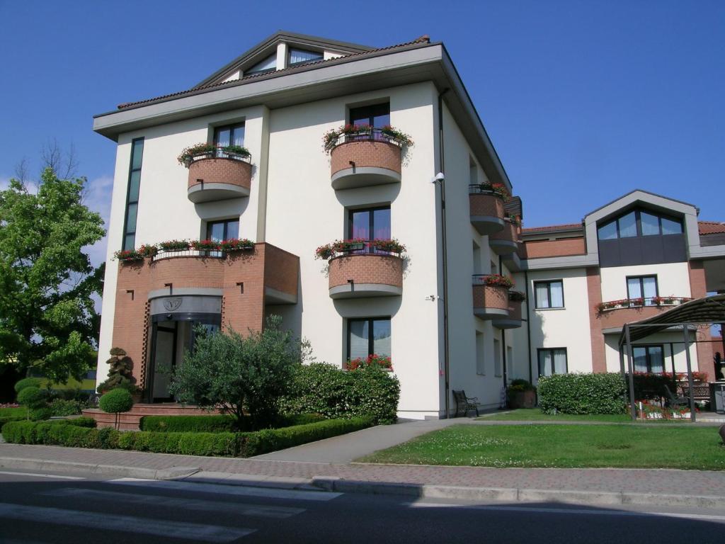 Hotel Da Vito Campagna Lupia Exteriör bild