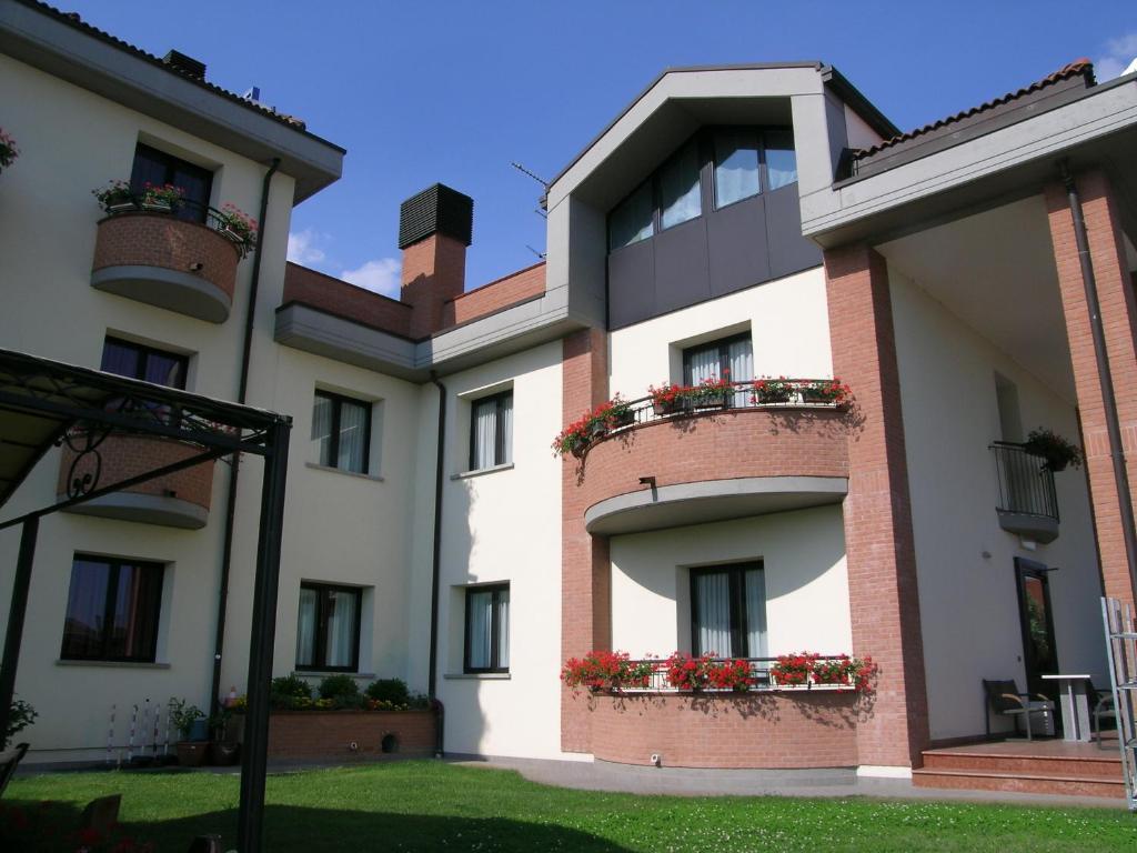 Hotel Da Vito Campagna Lupia Exteriör bild